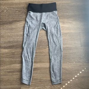 Lululemon 25” leggings size 4